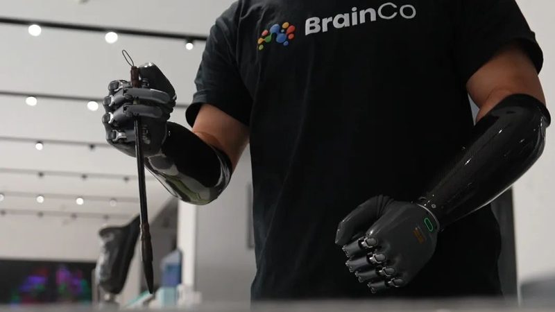 智慧解决方案定制：构建企业数字化转型的坚实基石